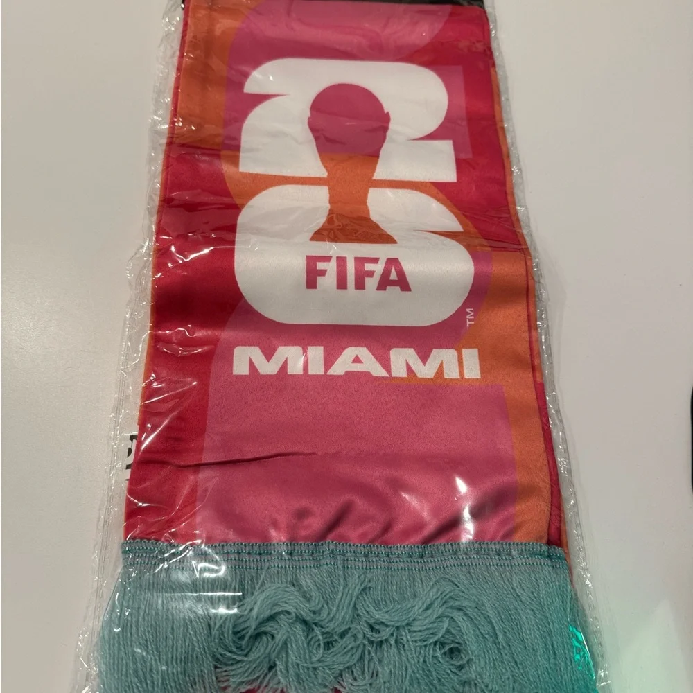 FIFA Soccer 2026 World Cup Bright Logo Scarf MIP NEW!